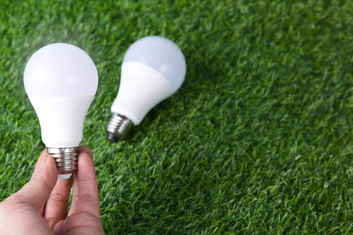 Energiesparlampe brummt Diese Einstellung kann es lösen