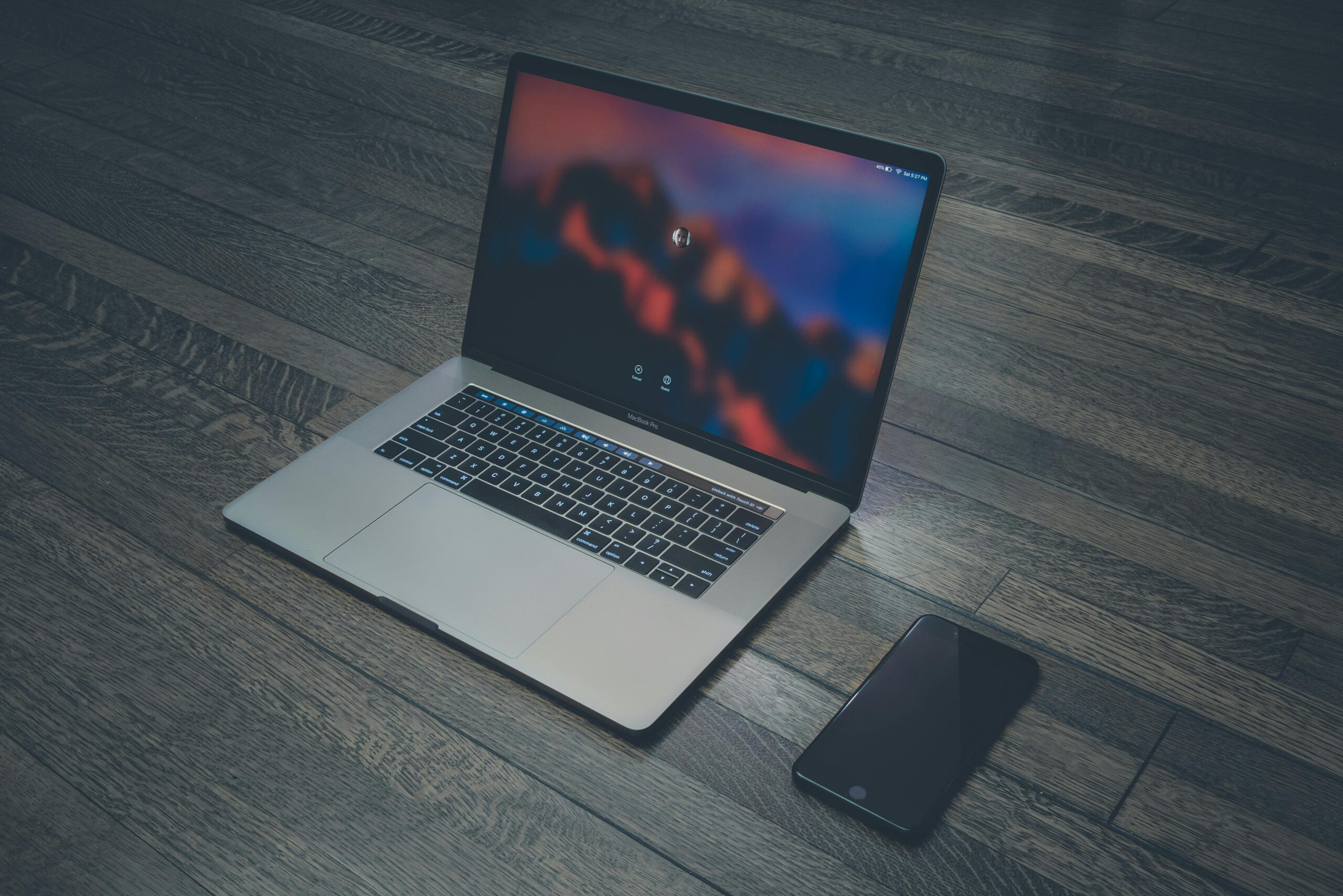 Laptop-Bildschirm zeigt Streifen? Dieser Grafikchip könnte locker sein