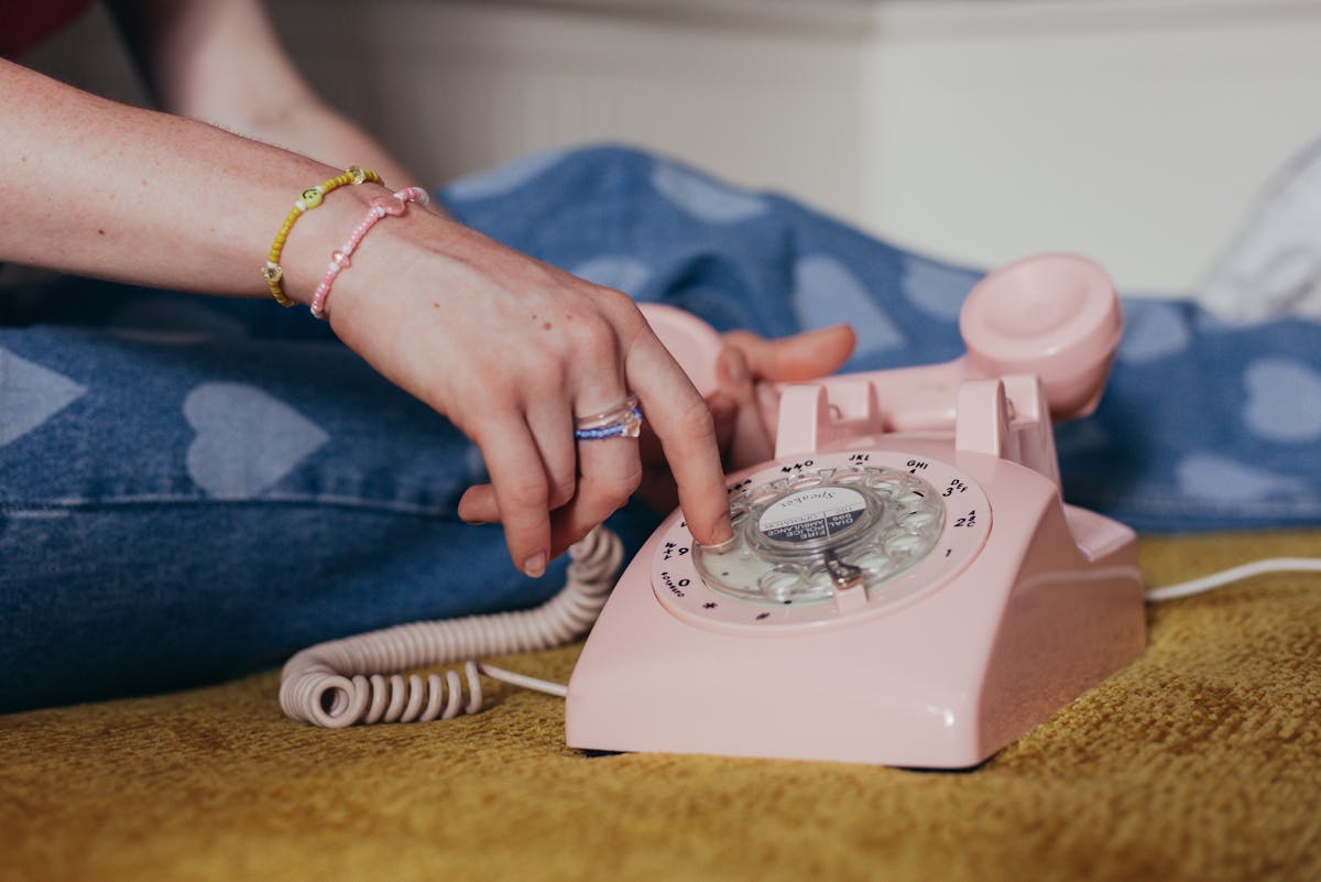 Festnetztelefon erkennt Anrufe nicht Diese Rufumleitung prüfen